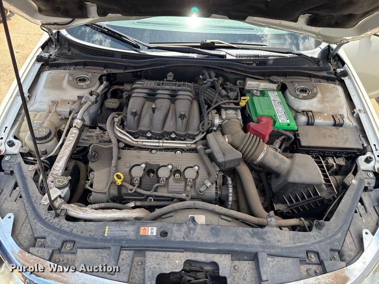 image for item HI9330 2011 Ford Fusion 