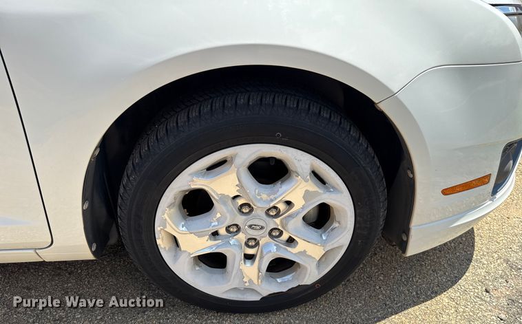 image for item HI9330 2011 Ford Fusion 