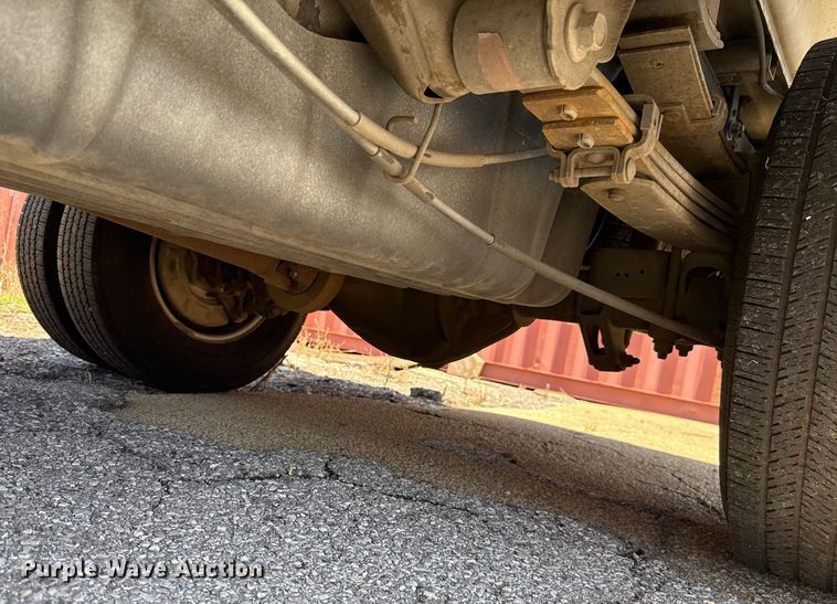 image for item HI9331 2011 Chevrolet Silverado 3500HD Crew Cab pickup truck