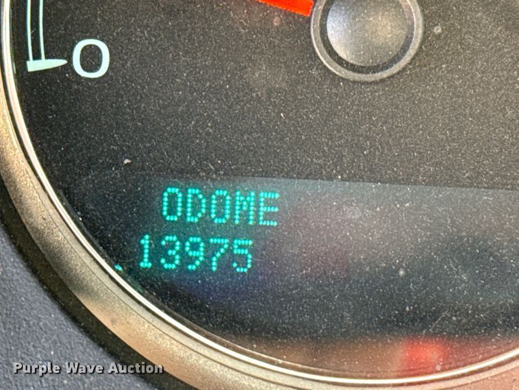 image for item HI9331 2011 Chevrolet Silverado 3500HD Crew Cab pickup truck