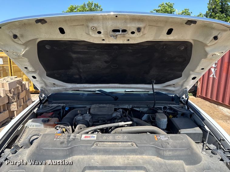 image for item HI9331 2011 Chevrolet Silverado 3500HD Crew Cab pickup truck