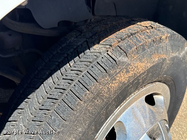 image for item HI9331 2011 Chevrolet Silverado 3500HD Crew Cab pickup truck