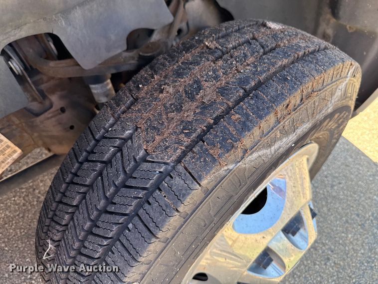 image for item HI9331 2011 Chevrolet Silverado 3500HD Crew Cab pickup truck