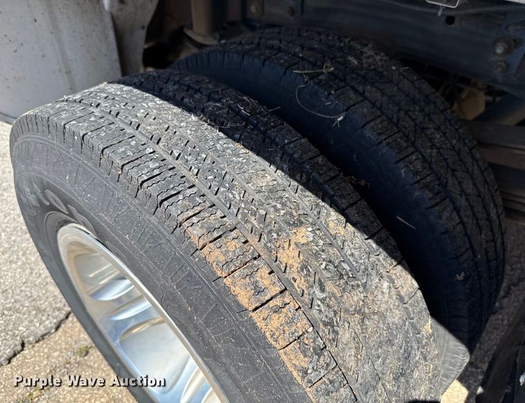 image for item HI9331 2011 Chevrolet Silverado 3500HD Crew Cab pickup truck