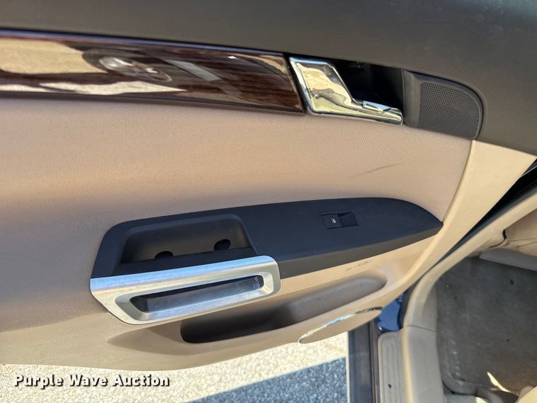 image for item HI9332 2008 Saturn VUE XE SUV