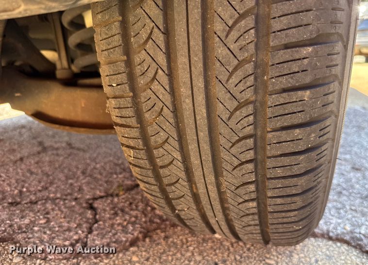 image for item HI9332 2008 Saturn VUE XE SUV