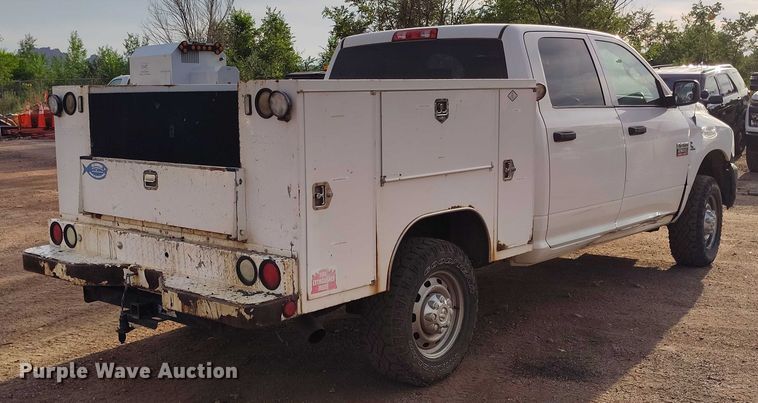 image for item IP9636 2011 Dodge Ram 2500HD Crew Cab utility bed pickup truck