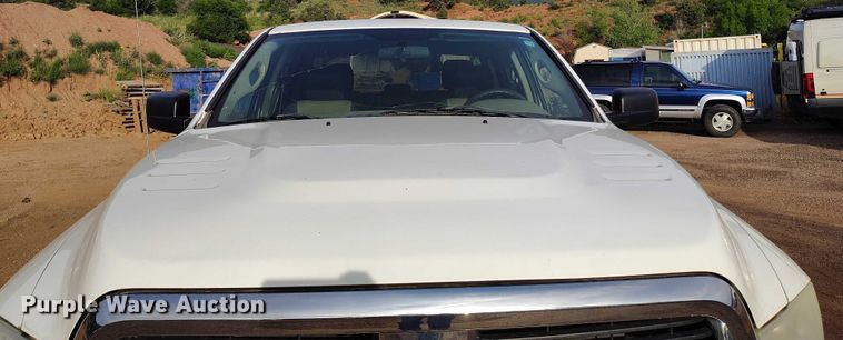 image for item IP9636 2011 Dodge Ram 2500HD Crew Cab utility bed pickup truck