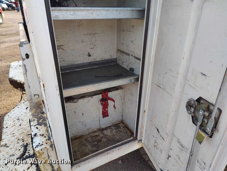 image for item IP9636 2011 Dodge Ram 2500HD Crew Cab utility bed pickup truck