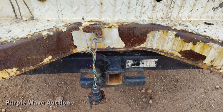 image for item IP9636 2011 Dodge Ram 2500HD Crew Cab utility bed pickup truck