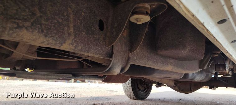 image for item IP9636 2011 Dodge Ram 2500HD Crew Cab utility bed pickup truck