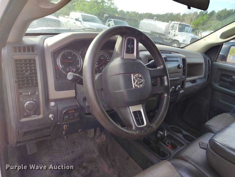 image for item IP9636 2011 Dodge Ram 2500HD Crew Cab utility bed pickup truck