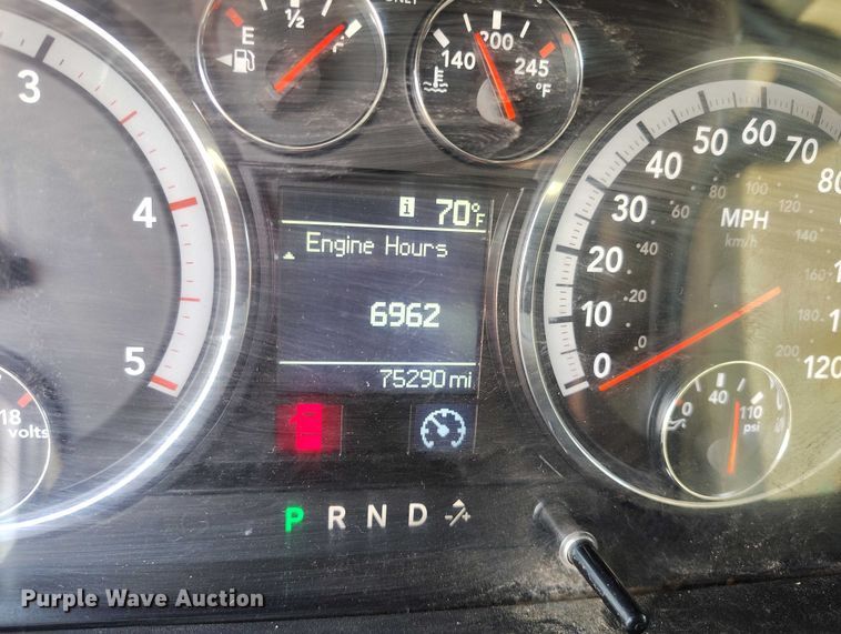 image for item IP9636 2011 Dodge Ram 2500HD Crew Cab utility bed pickup truck