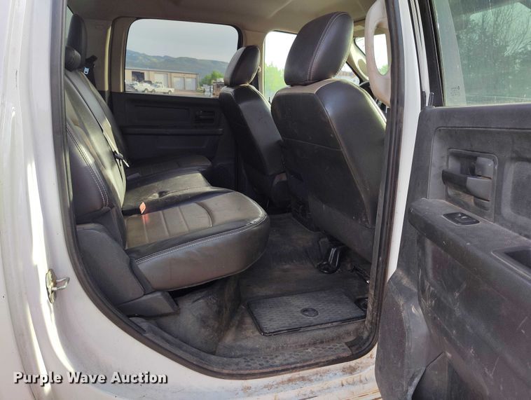 image for item IP9636 2011 Dodge Ram 2500HD Crew Cab utility bed pickup truck