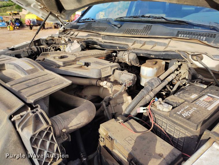 image for item IP9636 2011 Dodge Ram 2500HD Crew Cab utility bed pickup truck