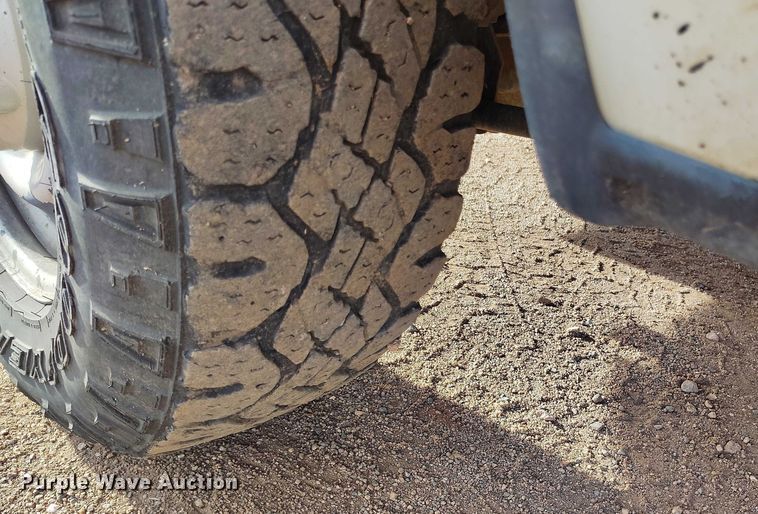 image for item IP9636 2011 Dodge Ram 2500HD Crew Cab utility bed pickup truck