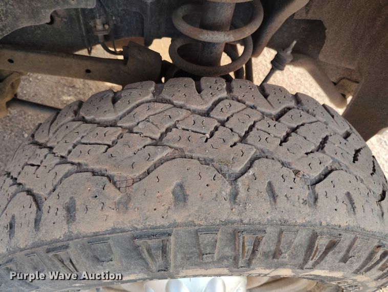 image for item IP9636 2011 Dodge Ram 2500HD Crew Cab utility bed pickup truck