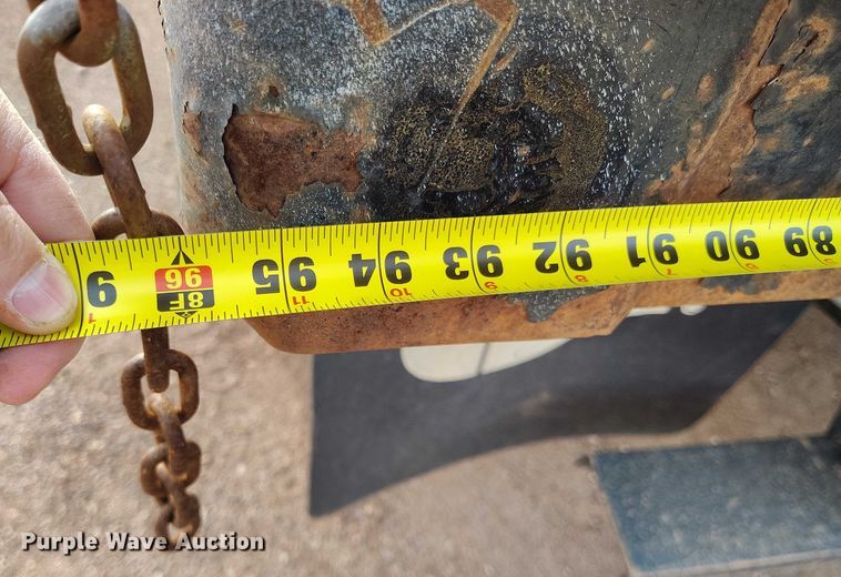 image for item IP9637 2006 Ford F350 Super Duty XL dump bed pickup truck