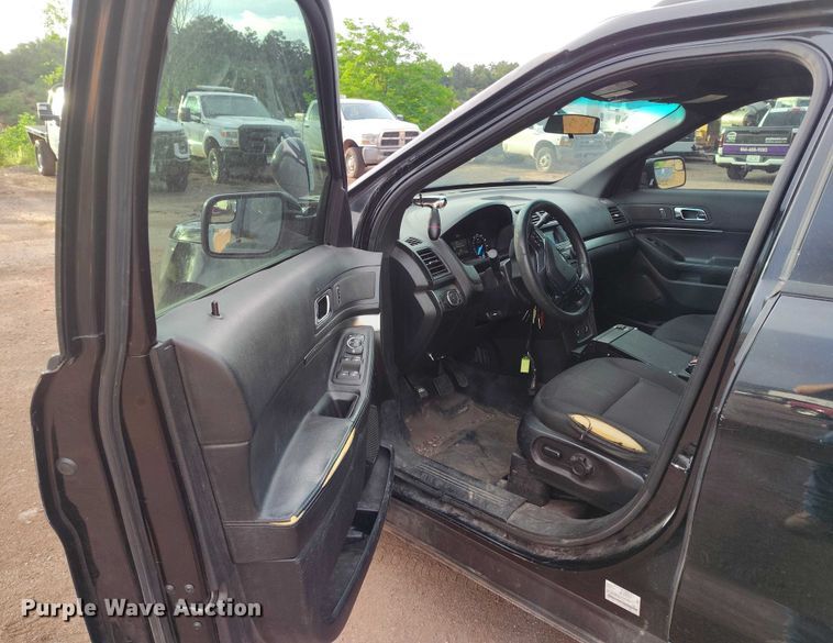 image for item IP9638 2016 Ford Explorer Police Interceptor SUV