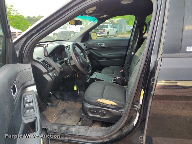 image for item IP9638 2016 Ford Explorer Police Interceptor SUV