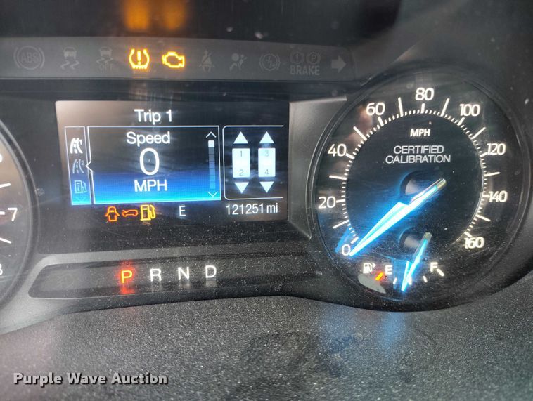 image for item IP9638 2016 Ford Explorer Police Interceptor SUV