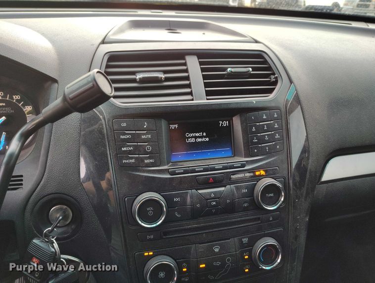 image for item IP9638 2016 Ford Explorer Police Interceptor SUV