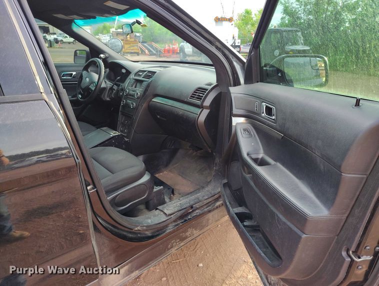 image for item IP9638 2016 Ford Explorer Police Interceptor SUV