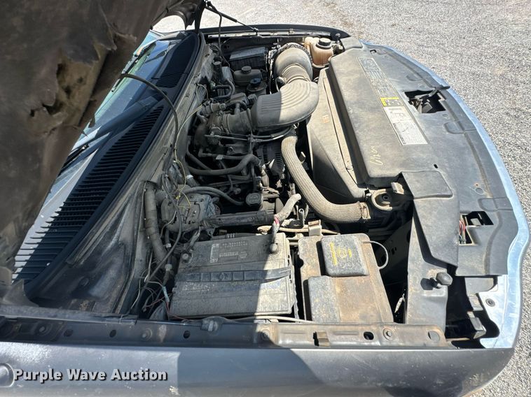 image for item NX9325 2002 Ford F150 SuperCab pickup truck