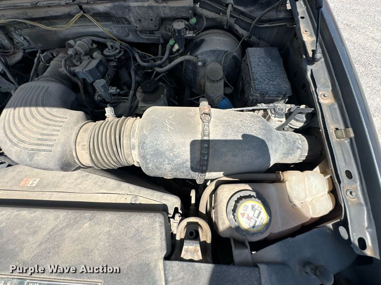 image for item NX9325 2002 Ford F150 SuperCab pickup truck