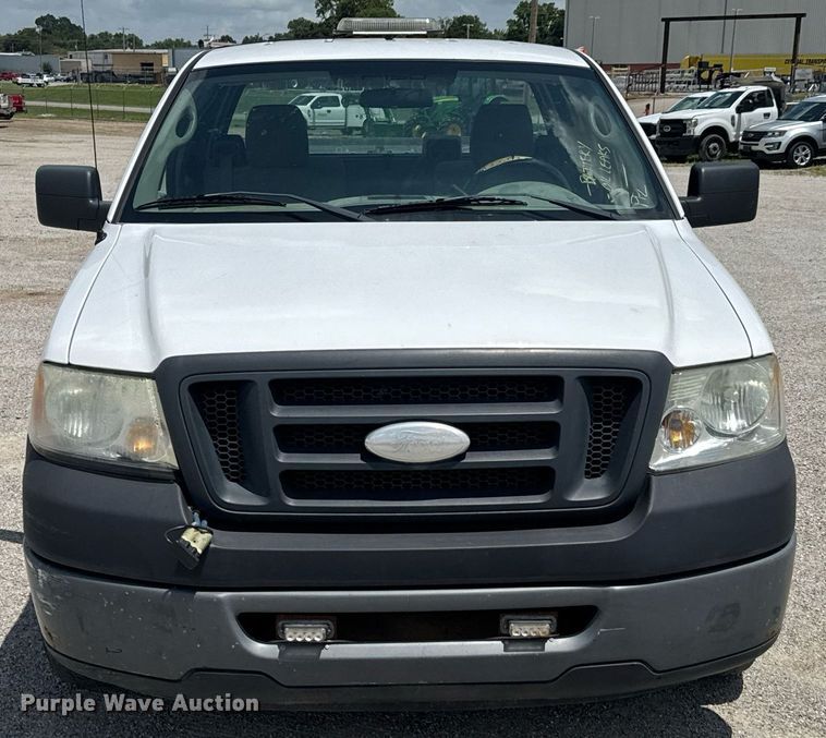 image for item NX9332 2006 Ford F150 pickup truck