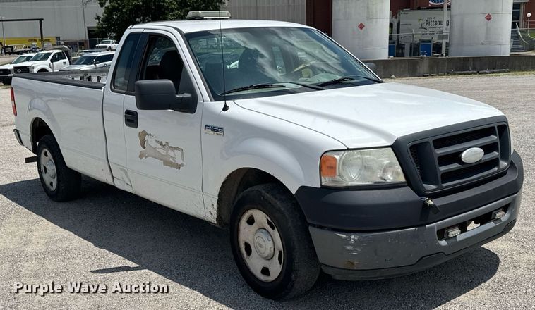 image for item NX9332 2006 Ford F150 pickup truck