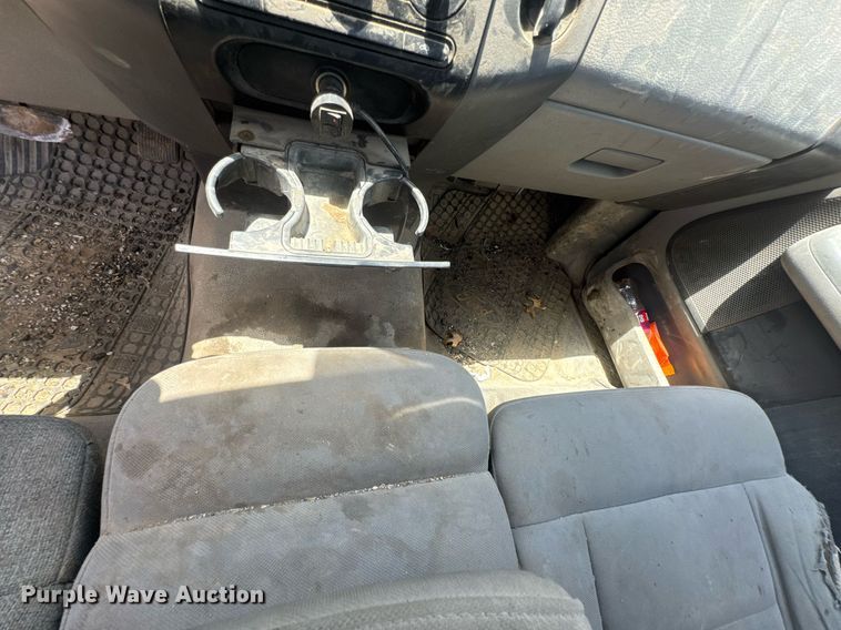 image for item NX9332 2006 Ford F150 pickup truck