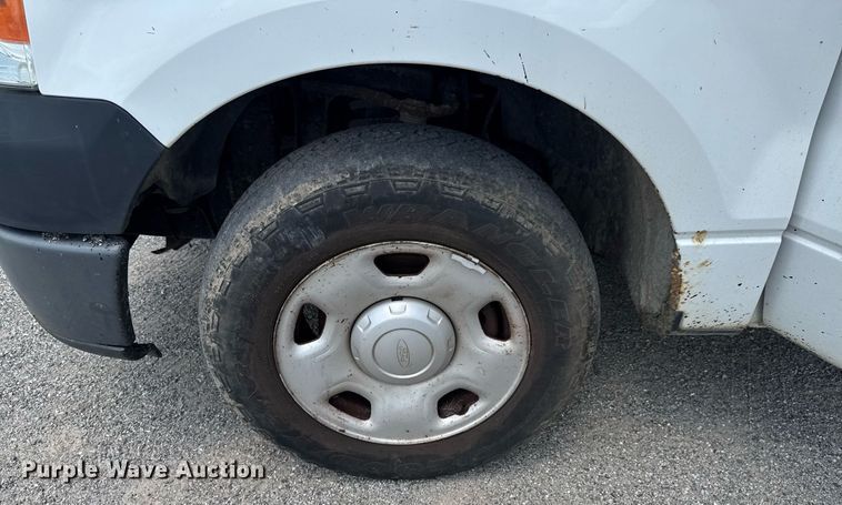 image for item NX9332 2006 Ford F150 pickup truck