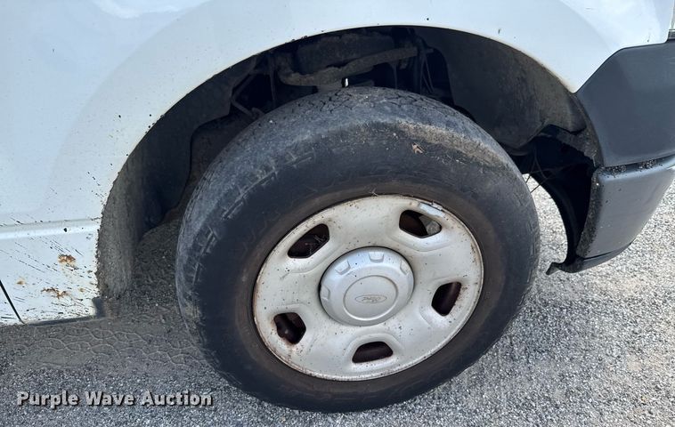 image for item NX9332 2006 Ford F150 pickup truck