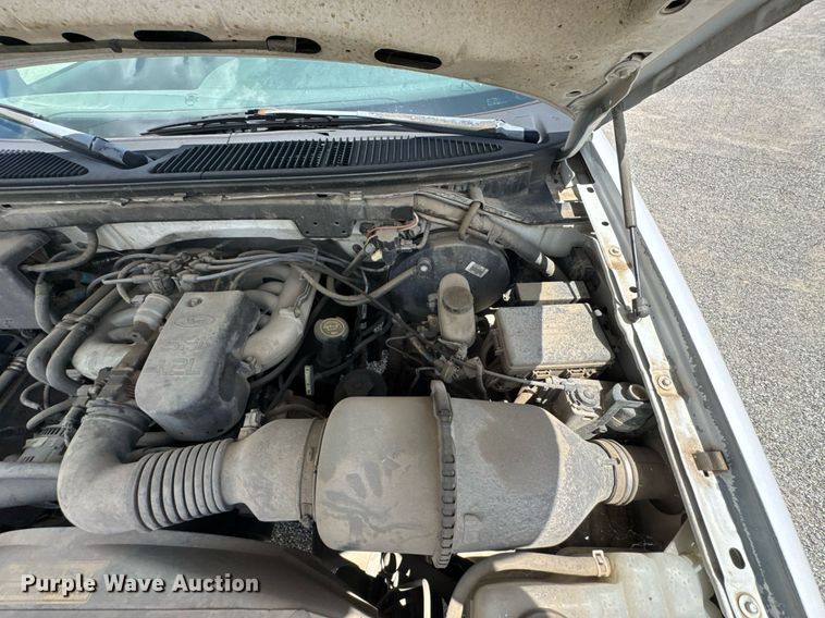 image for item NX9333 1998 Ford F150 pickup truck