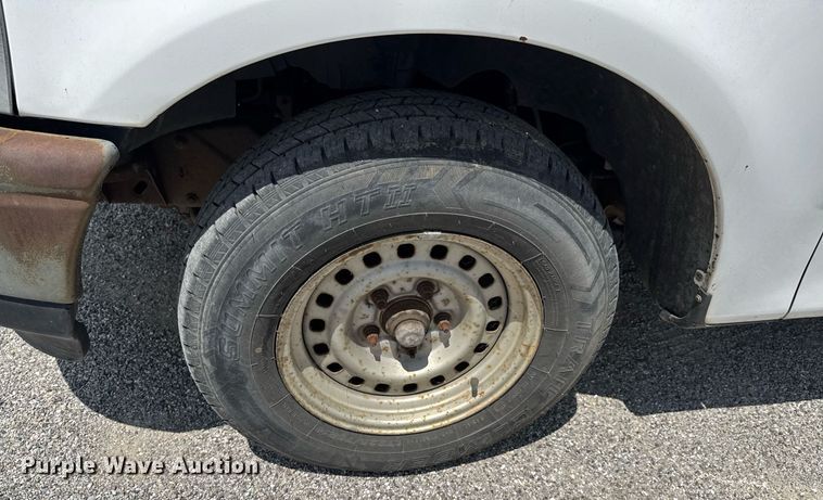 image for item NX9333 1998 Ford F150 pickup truck