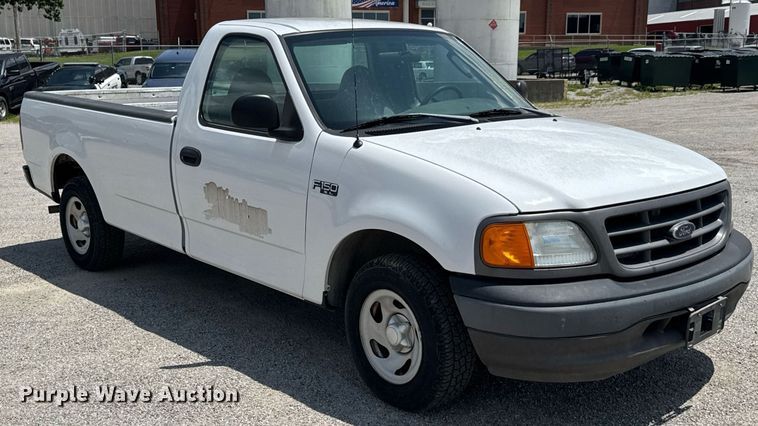 image for item NX9336 2004 Ford F150 pickup truck