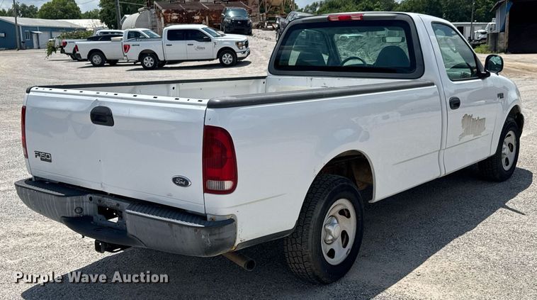image for item NX9336 2004 Ford F150 pickup truck