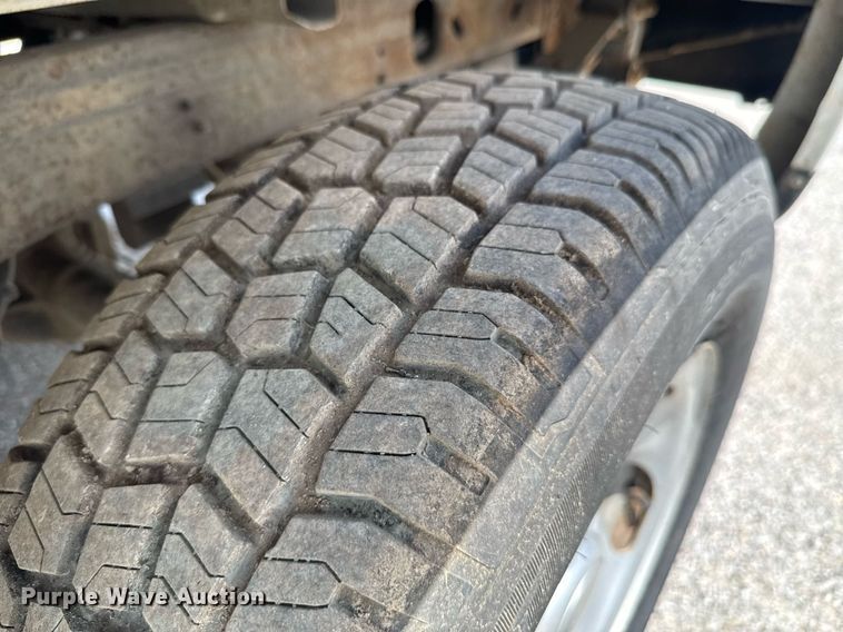 image for item NX9336 2004 Ford F150 pickup truck