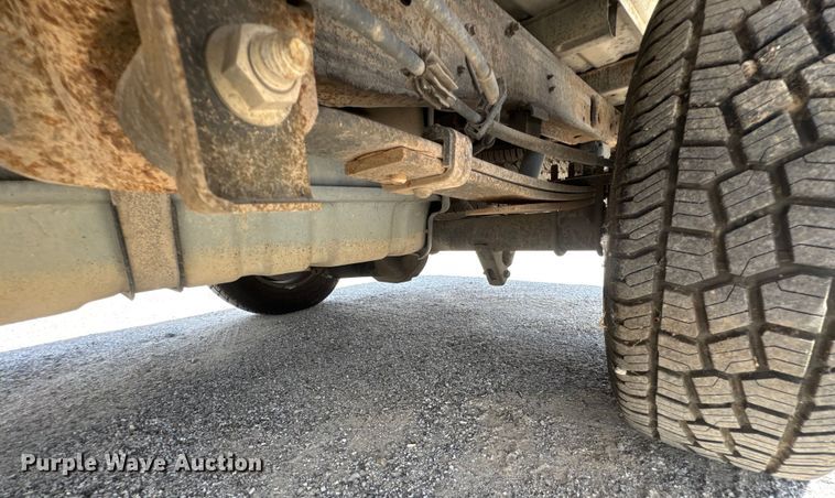 image for item NX9336 2004 Ford F150 pickup truck