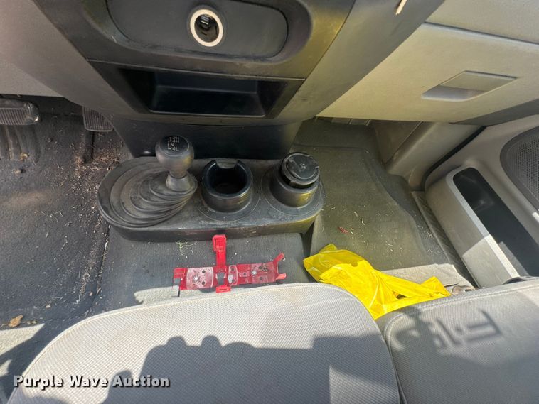 image for item NX9339 2006 Ford F150 SuperCab utility bed pickup truck