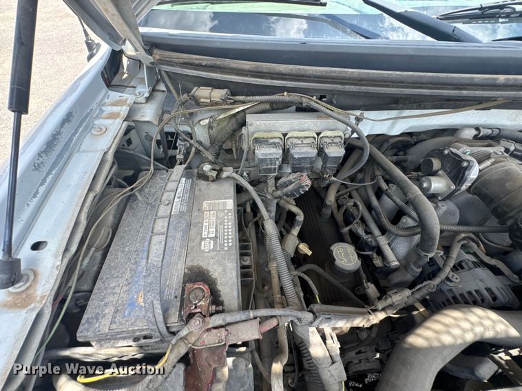 image for item NX9339 2006 Ford F150 SuperCab utility bed pickup truck