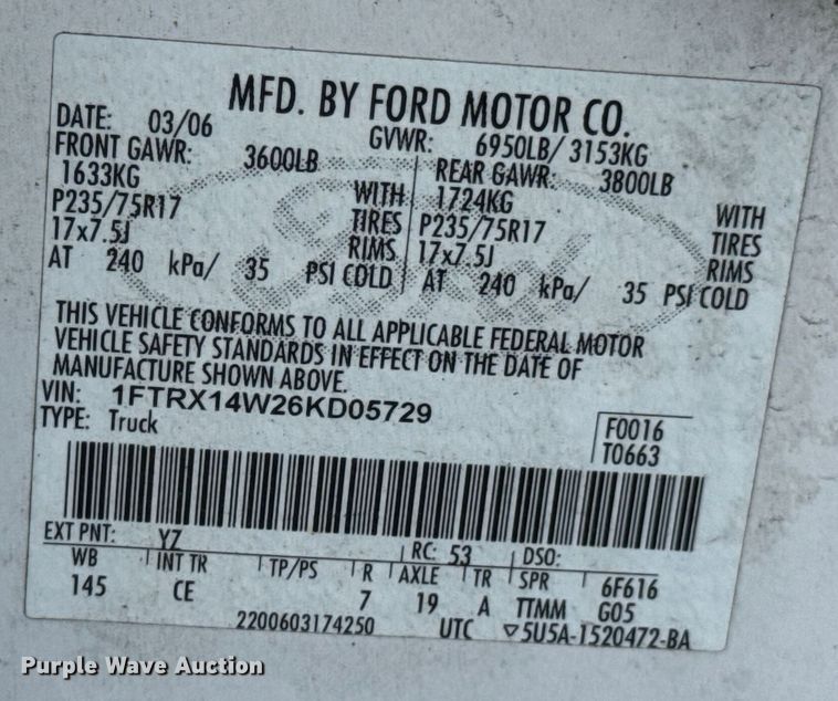 image for item NX9339 2006 Ford F150 SuperCab utility bed pickup truck