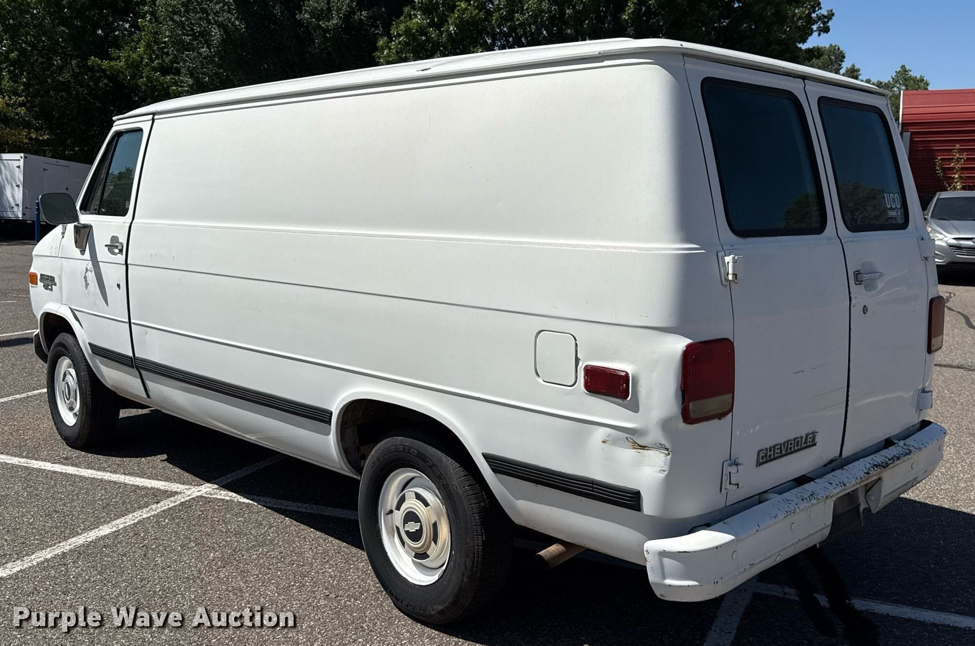 1993 Chevrolet G-Series van in Edmond, OK | Item DO7187 sold