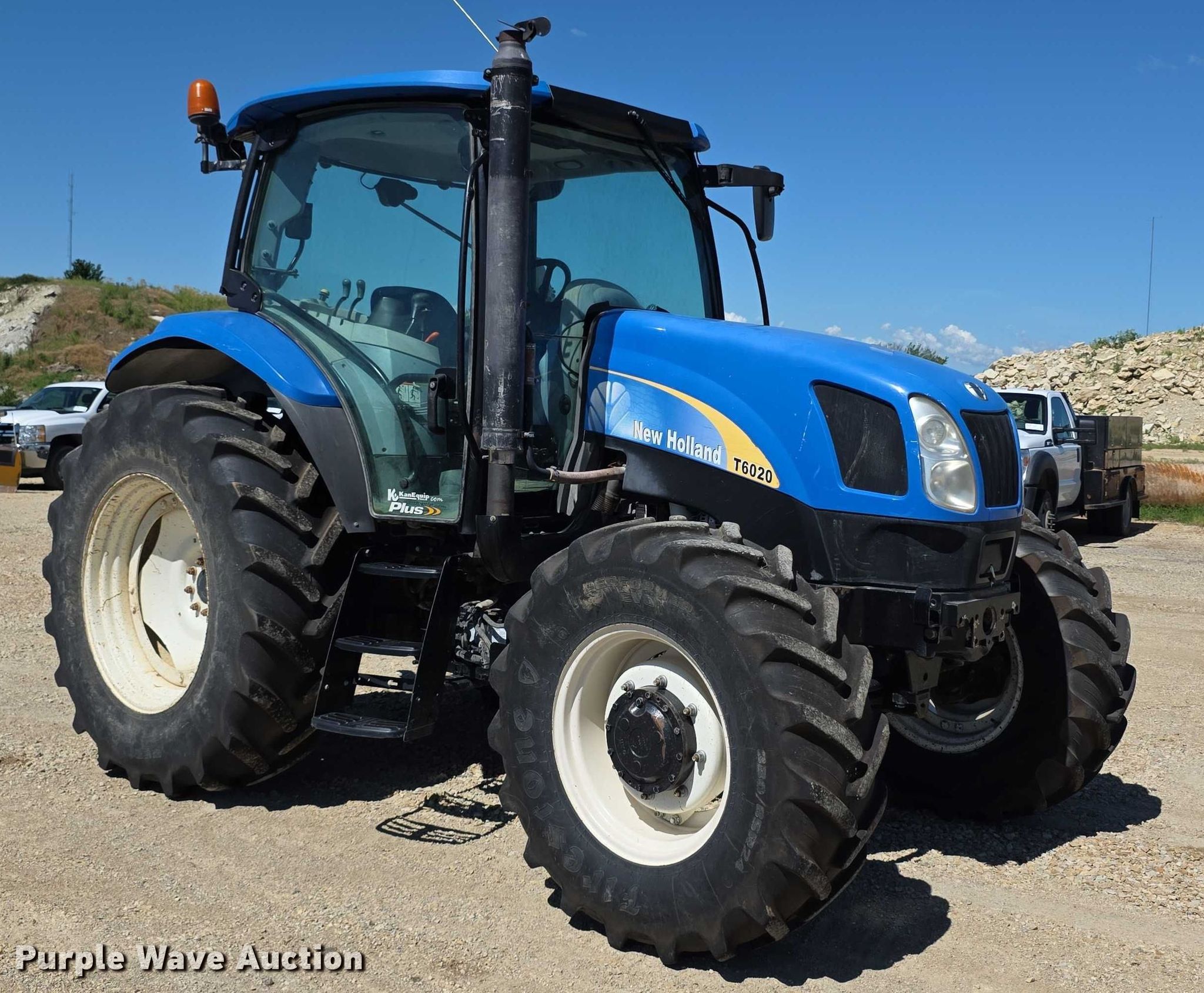 2012 New Holland T6020 Plus MFWD tractor in Manhattan, KS | Item