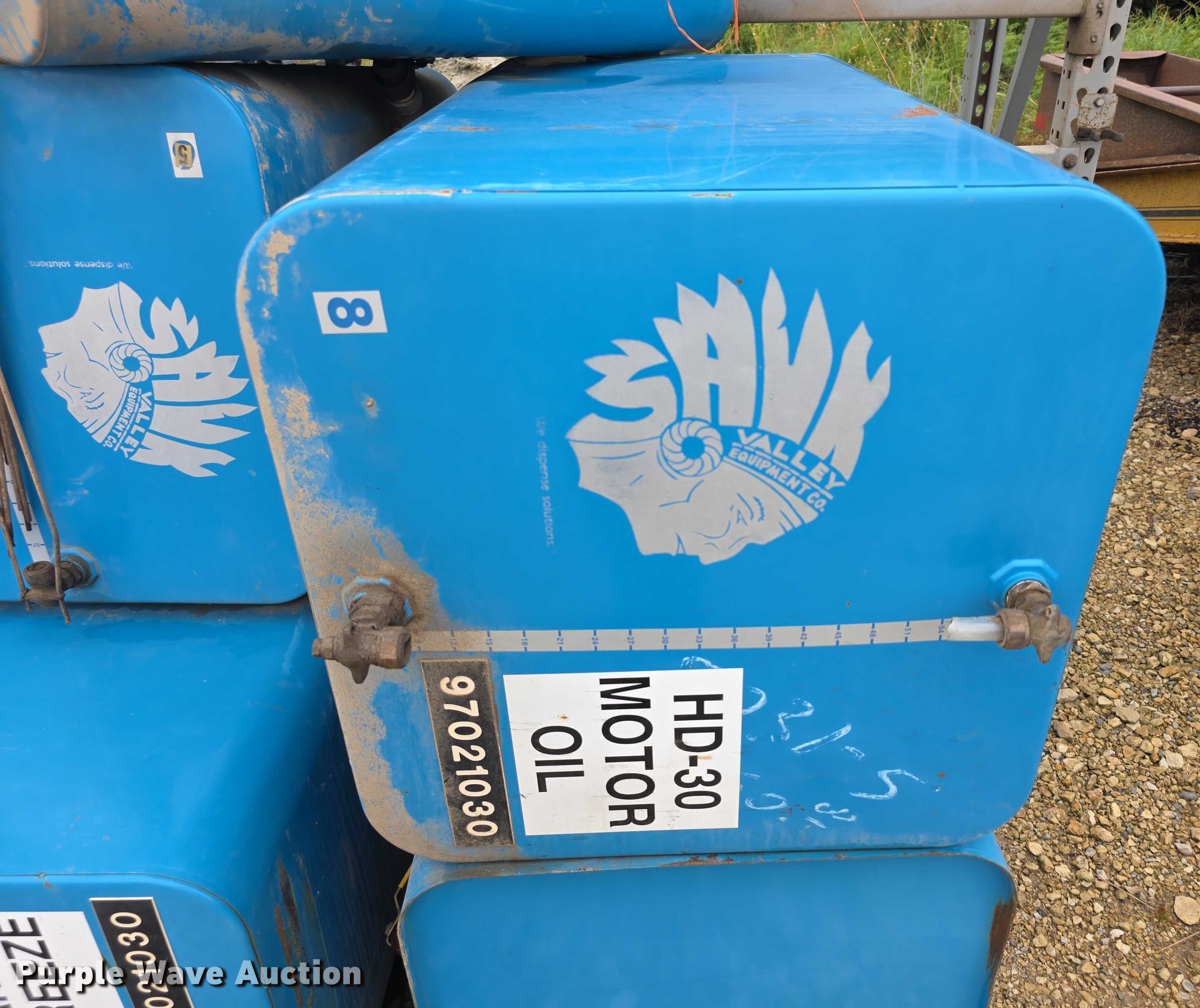 8) tanks in Cottonwood Falls, KS | Item EK5488 for sale