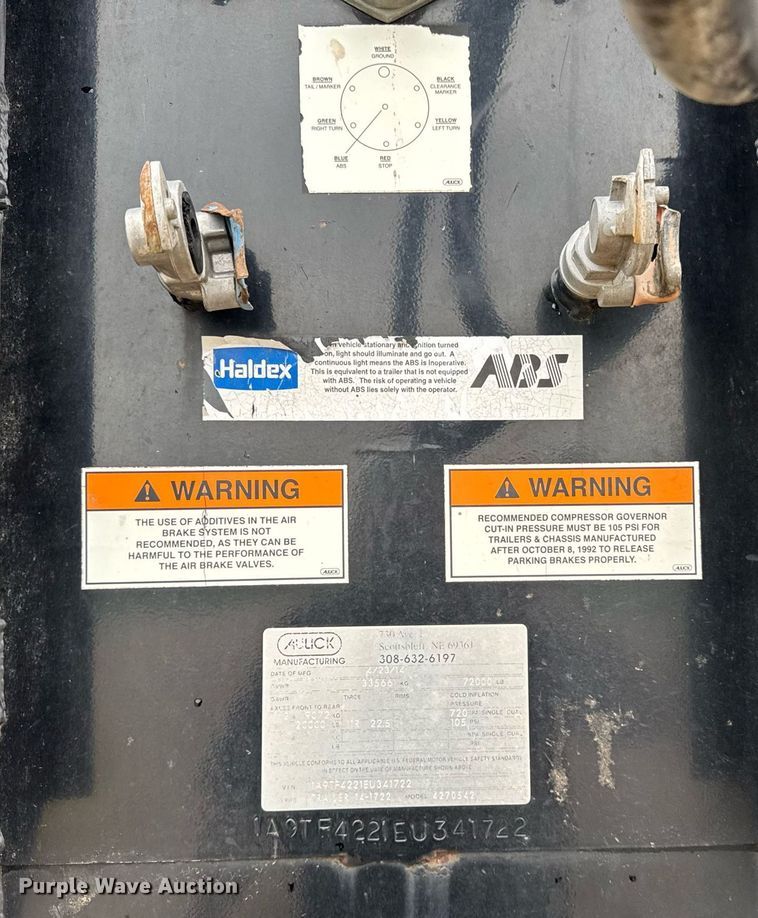 image for item DH9992 2014 Aulick 4270542 live bottom trailer