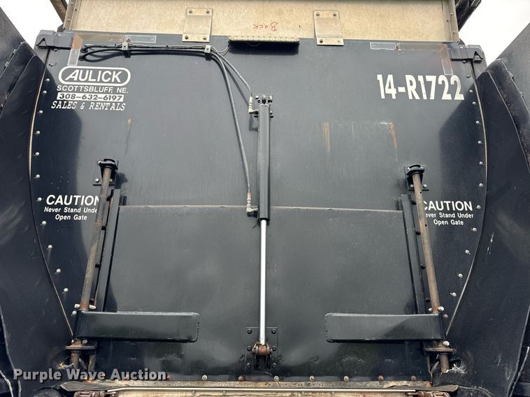 image for item DH9992 2014 Aulick 4270542 live bottom trailer