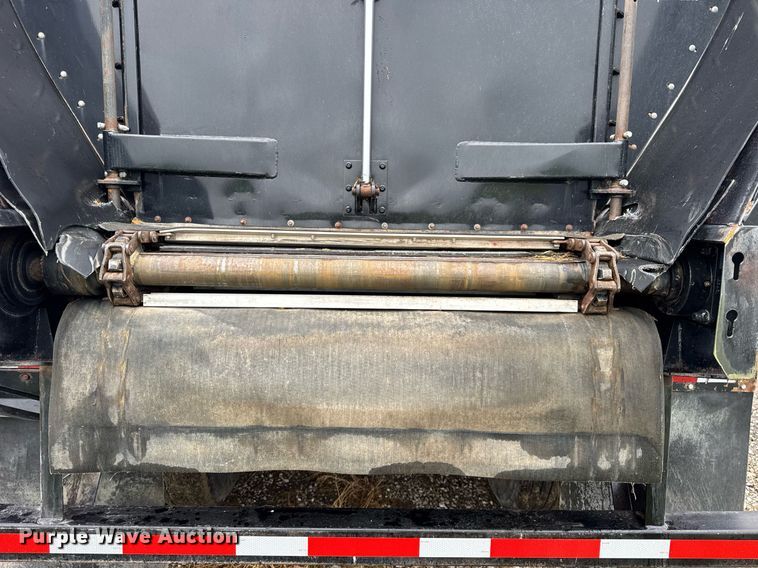 image for item DH9992 2014 Aulick 4270542 live bottom trailer