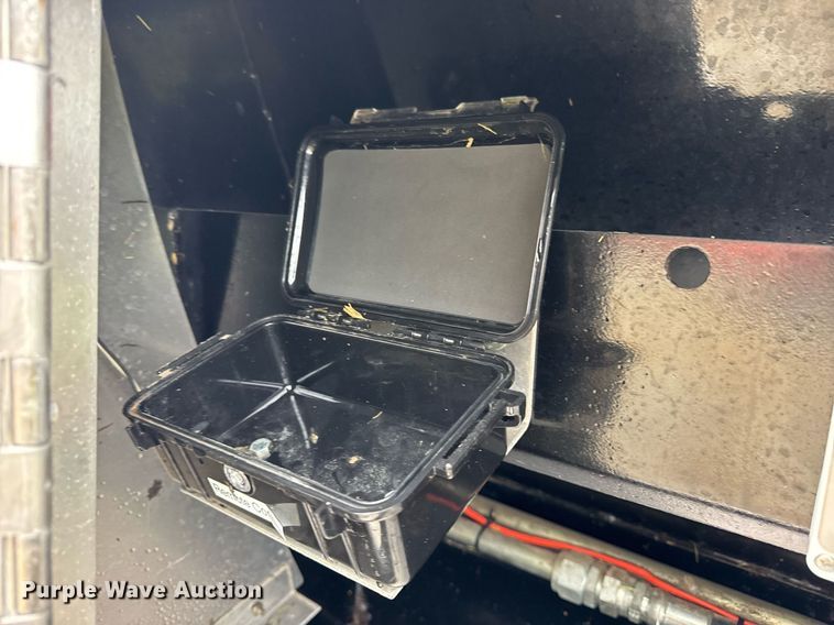 image for item DH9992 2014 Aulick 4270542 live bottom trailer